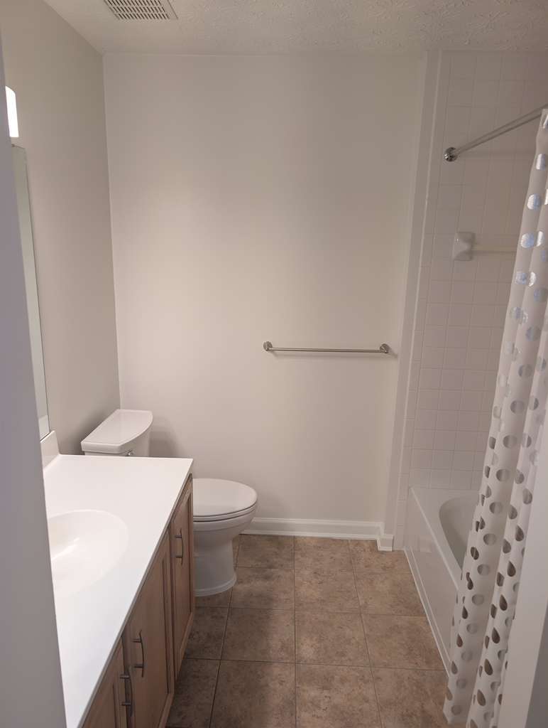 Building Photo - 2450 Ivy Landing Way
