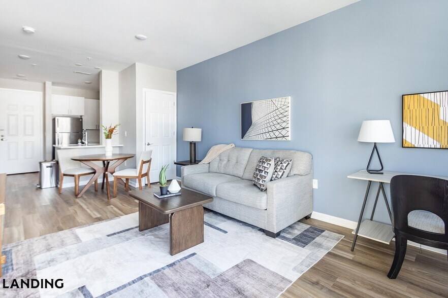 Building Photo - 100 River Park Dr