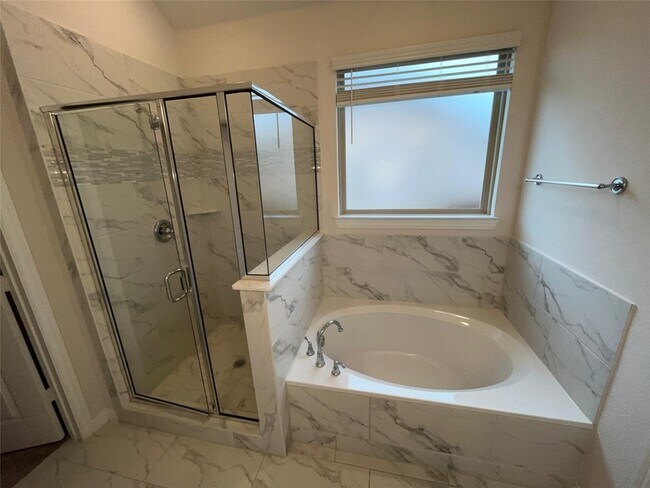 Building Photo - 5491 Blue Quail Dr