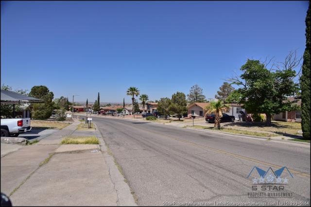 Building Photo - 3 bedroom in El Paso TX 79912