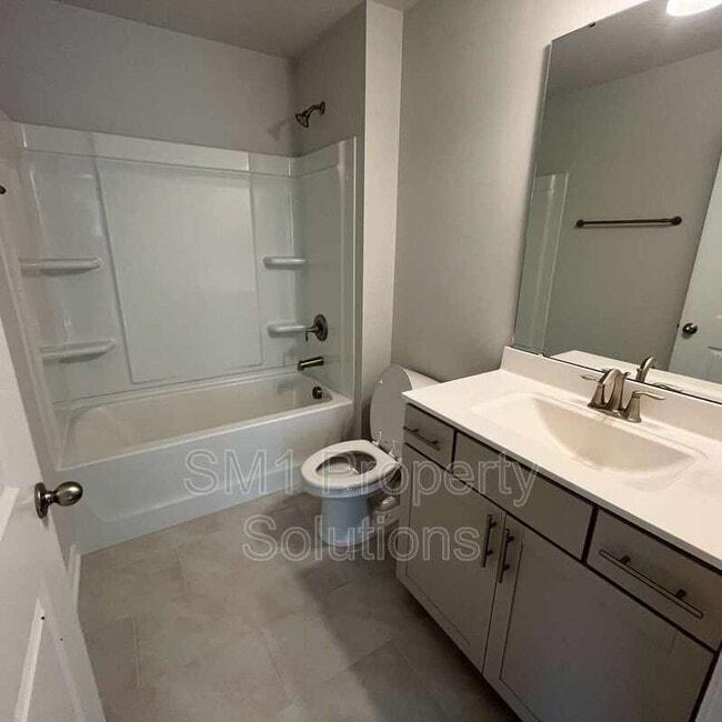 Building Photo - 106 Brody Way