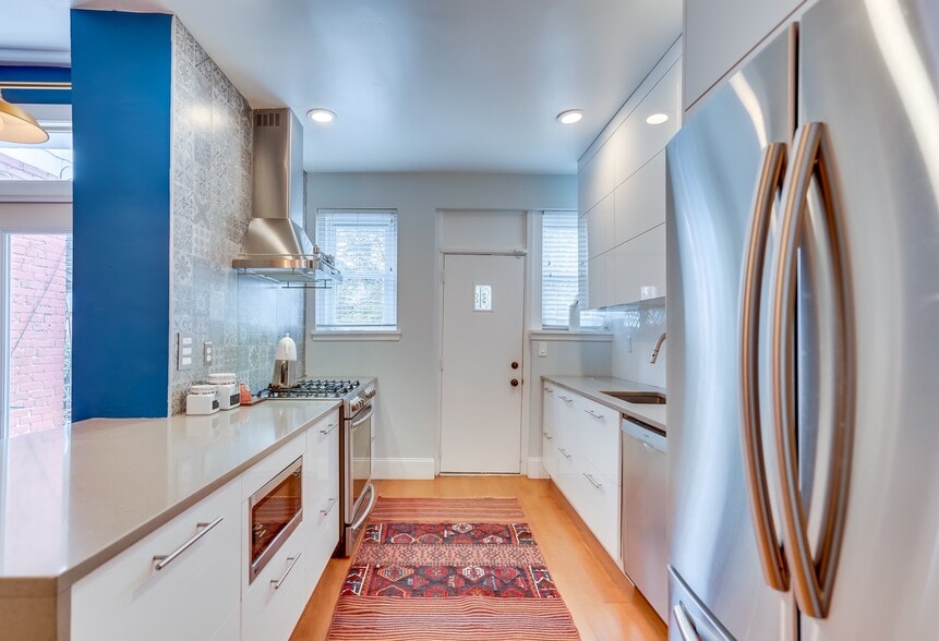 Building Photo - 3608 11th St NW