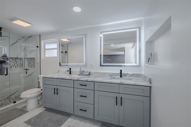 Building Photo - 23700 Lake Hills Dr