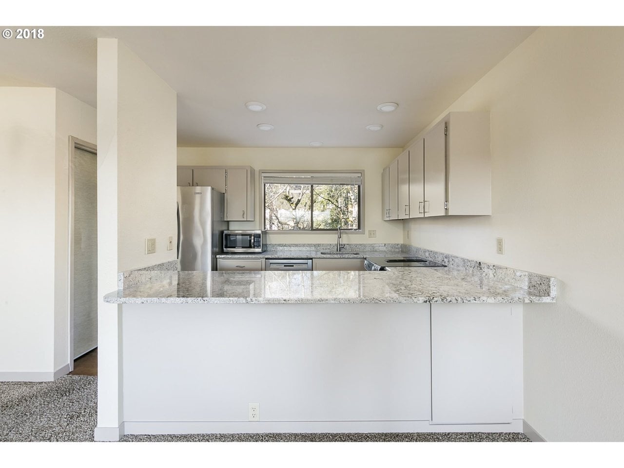 Building Photo - 5858 S Riveridge Ln