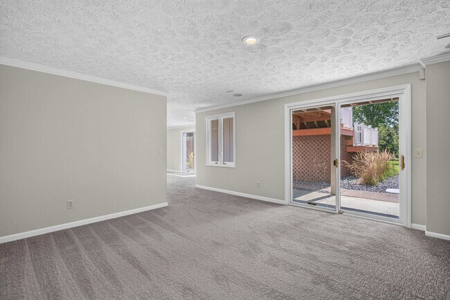 Building Photo - 4817 Torrey Pines Ct