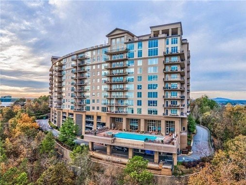 Building Photo - 2950 Mt Wilkinson Pkwy SE