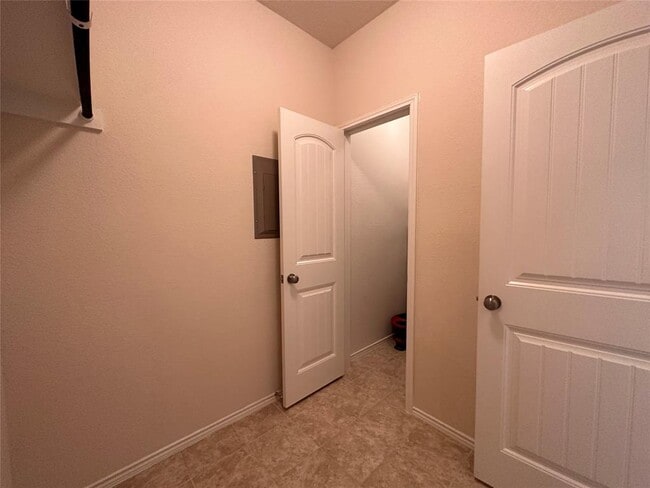 Building Photo - 148 Ammonite Ln
