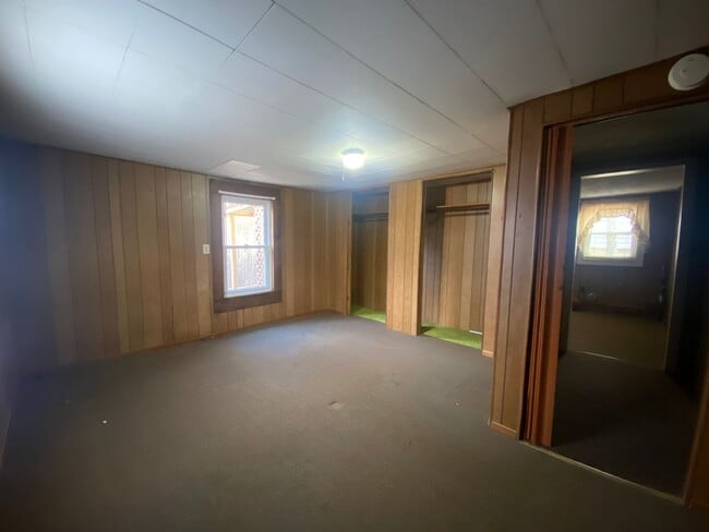 Building Photo - 3 Bedroom 1 Bath Home located in Greeneville, TN