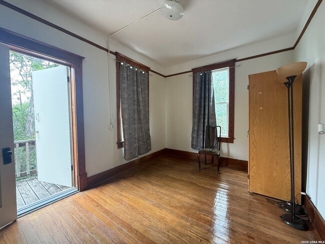 Building Photo - 111 Leigh St