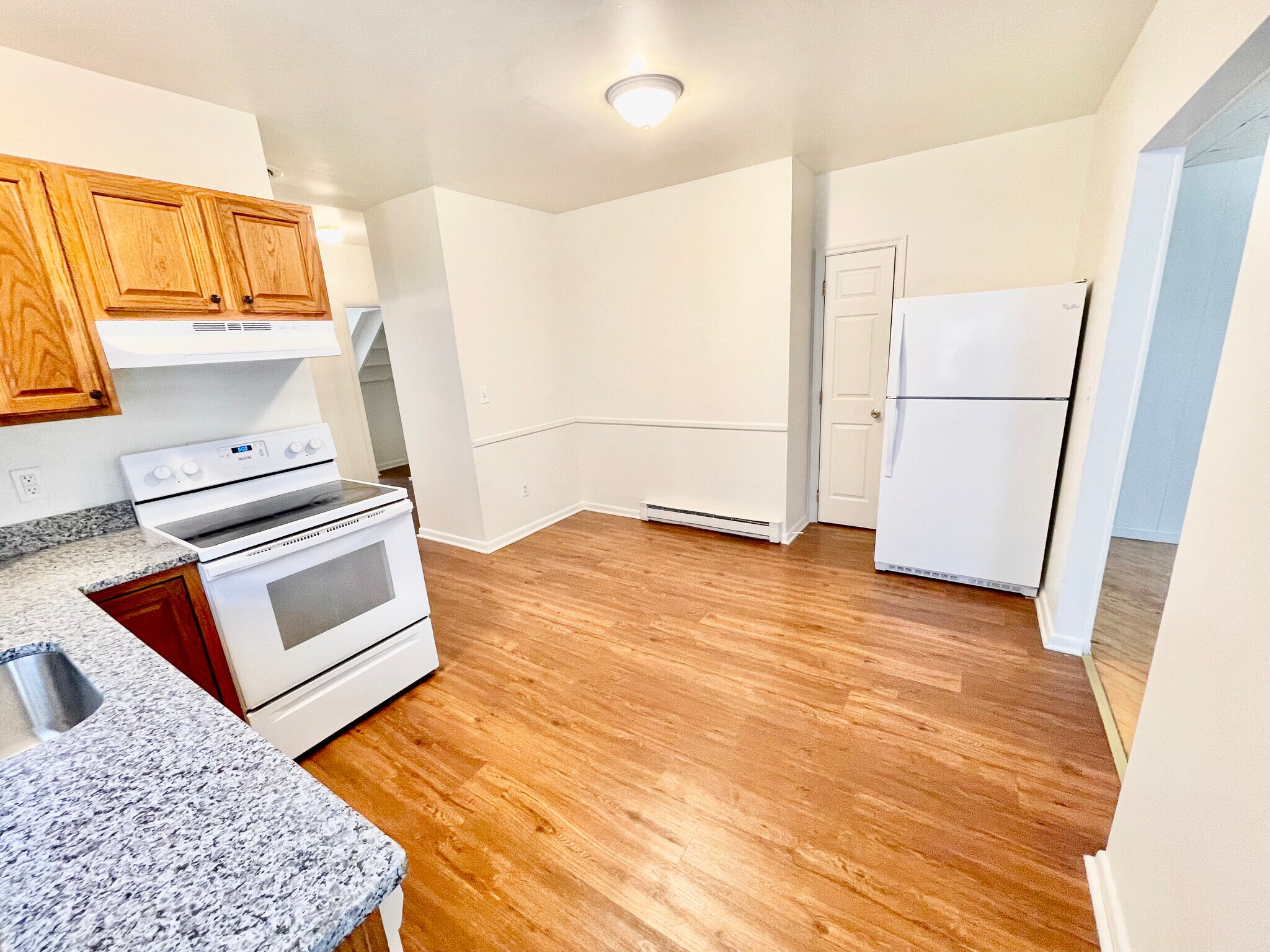 Kitchen - 18902 Gunpowder Rd