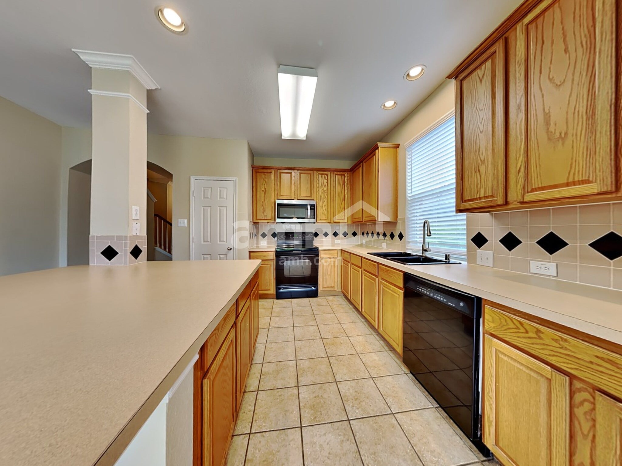 Building Photo - 324 Bayberry Dr