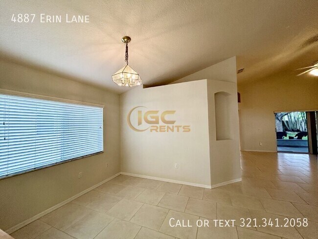Building Photo - 4887 Erin Ln