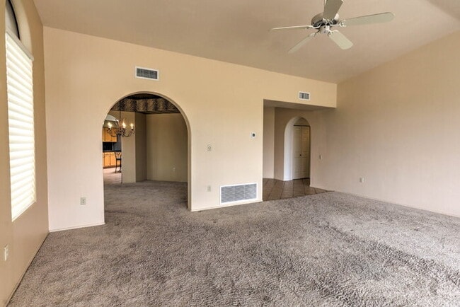 Building Photo - San Ignacio Vistas - Green Valley (Age Restricted community, at least one person must be 55 or ol...