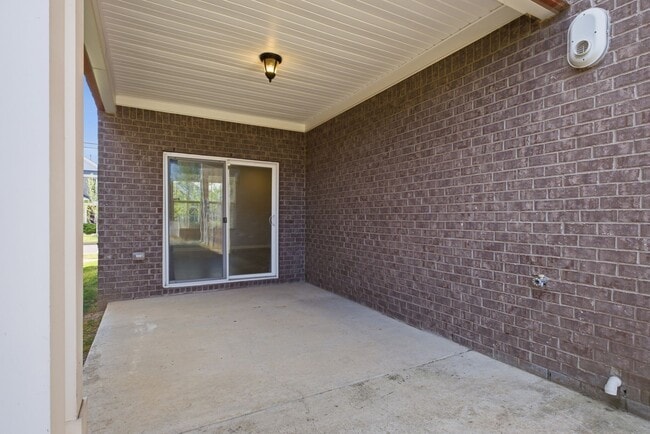 Building Photo - 3725 Hoggett Ford Rd