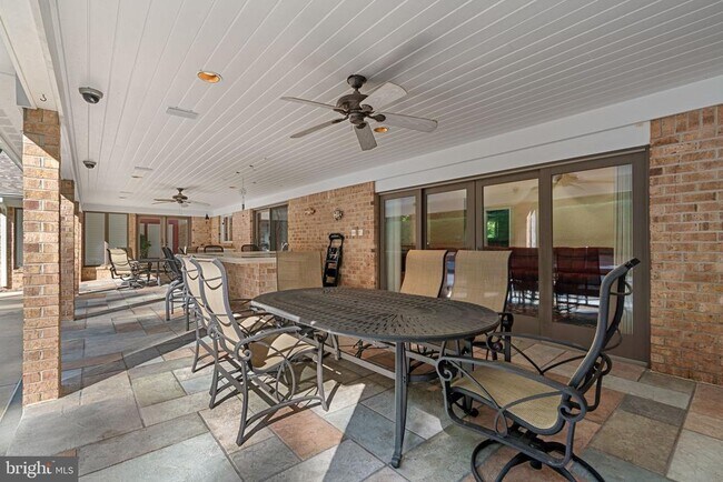 Building Photo - 4233 Buckskin Wood Dr