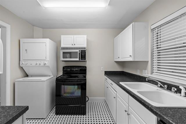 Building Photo - 6317 Ravendale Ln