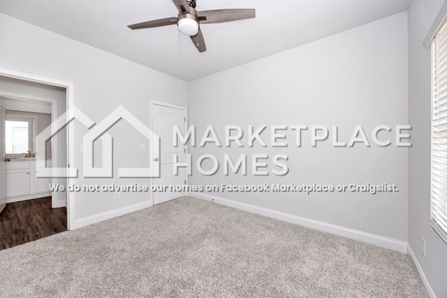 Building Photo - 417 Edgebrook Dr