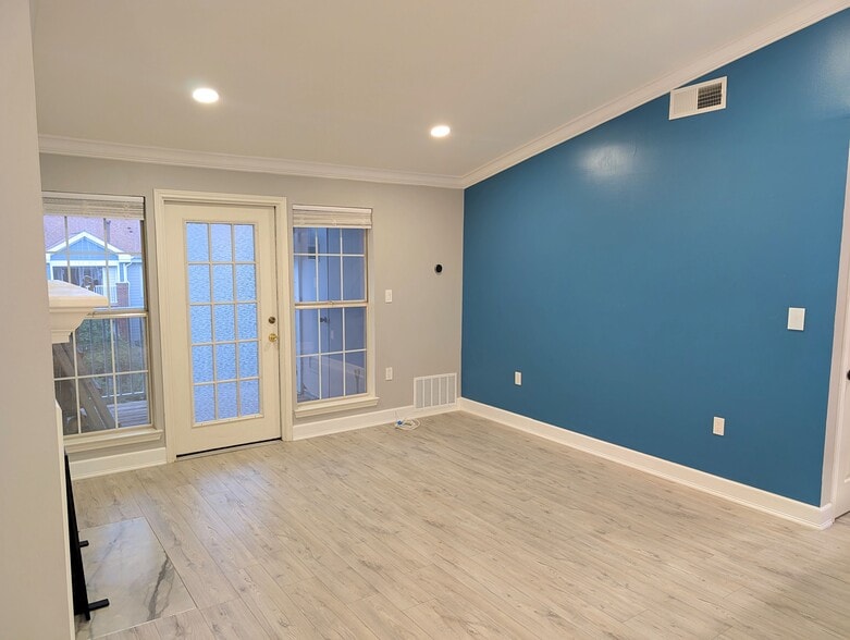 Building Photo - 20963 Timber Ridge Ter