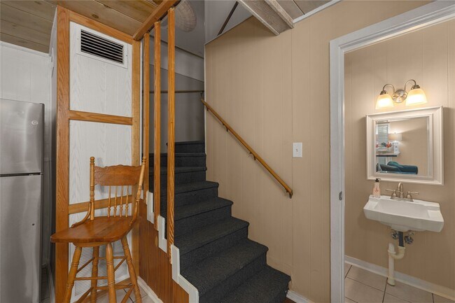 Building Photo - 2615 Gulf Blvd