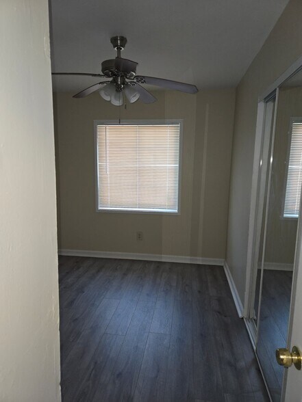 Building Photo - 8083 Anza Dr