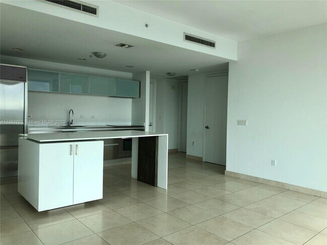 Building Photo - 1040 Biscayne Blvd