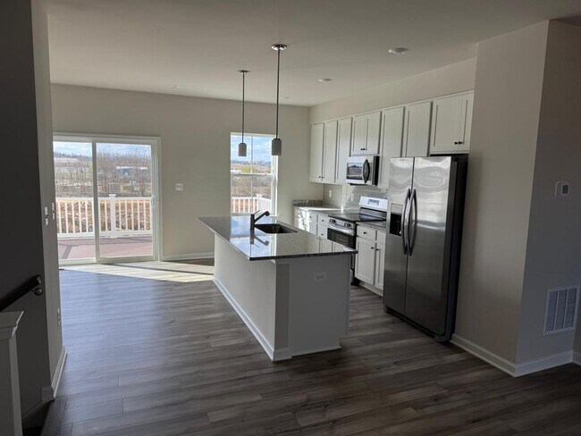 Building Photo - 1257 Cedar Vly Rd