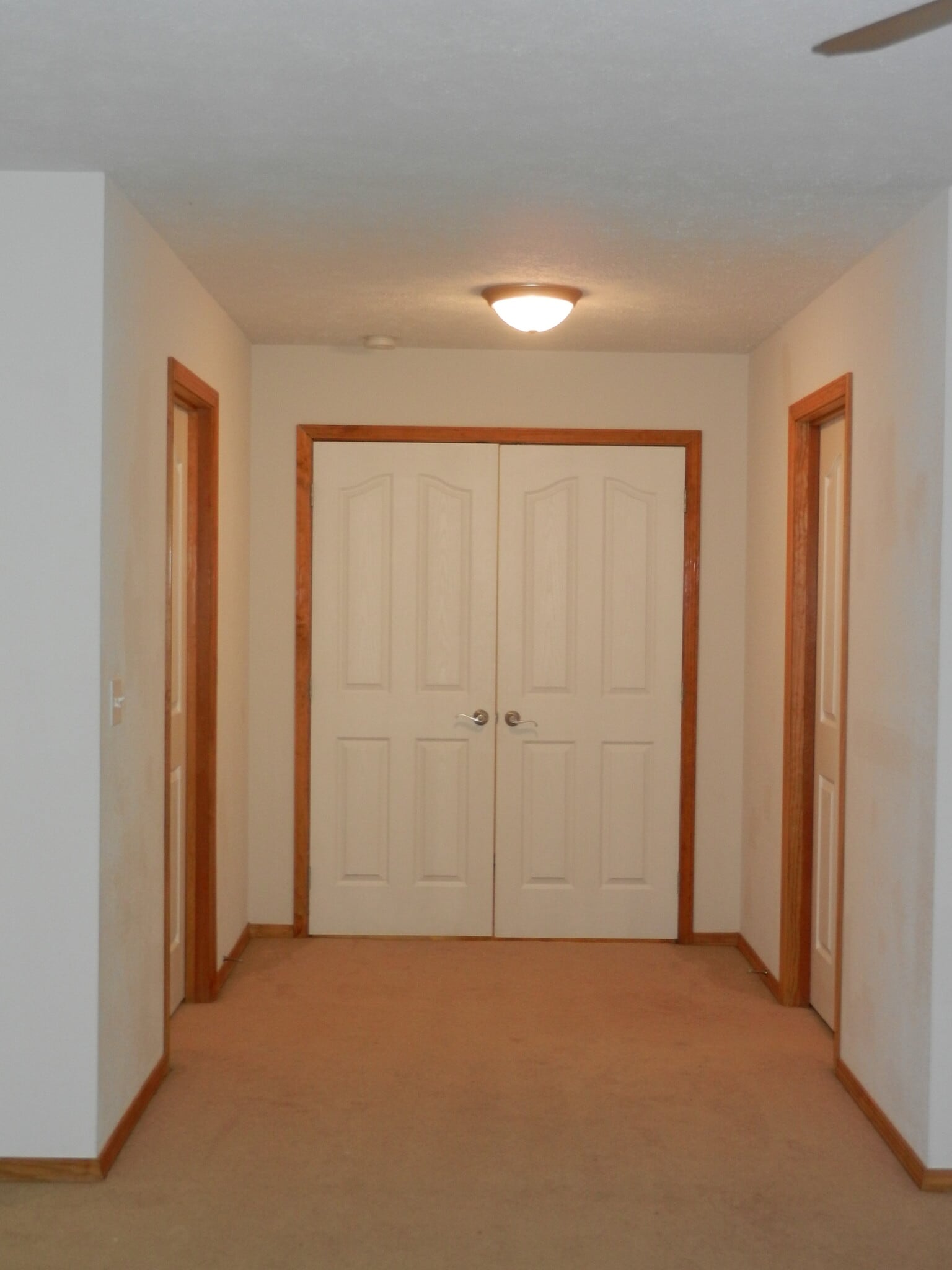 Entrance to master suite - 707 Savannah Ave
