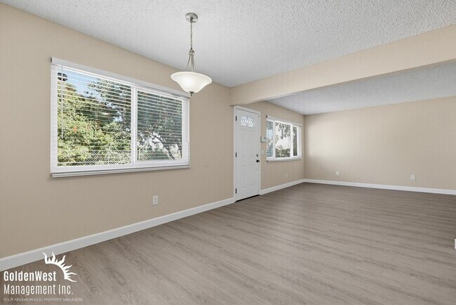 Building Photo - Updated 3Bdm 2Ba Home with Large Backyard in National City!