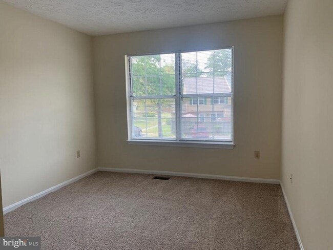 Building Photo - 6012 Red Wolf Pl