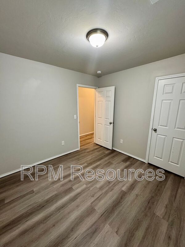 Building Photo - 11728 Jude Way