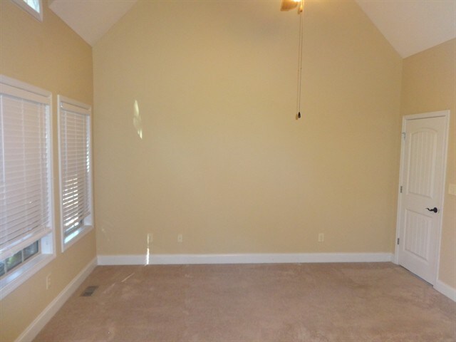 Building Photo - 103 Oakwind Pky