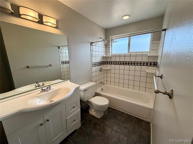 Building Photo - 13091 Acres Green Dr