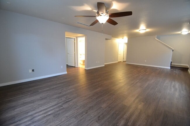 Building Photo - 2721 Crooked Vine Ct