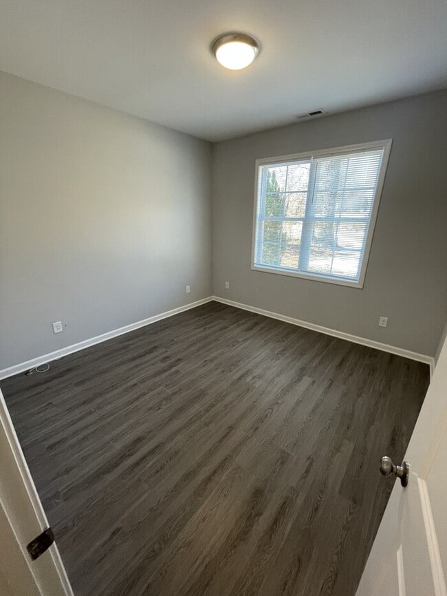 Building Photo - 20-A Korea St