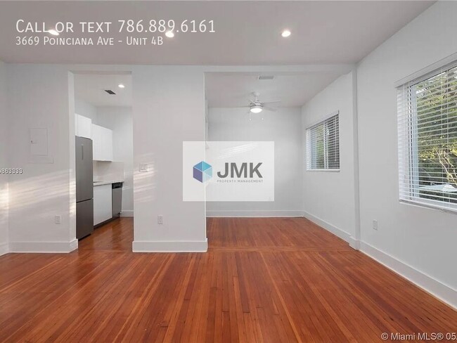 Building Photo - Modern 1-Bedroom Apartment with Private Pa...