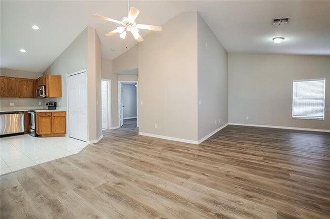 Building Photo - 5019 Terra Vista Way