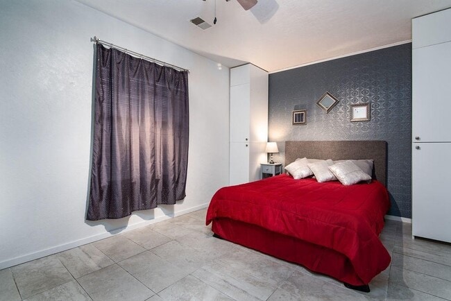 Building Photo - Beautiful Unfurnished 1 Bedroom 1 bath Apartment for Rent in Branson, MO