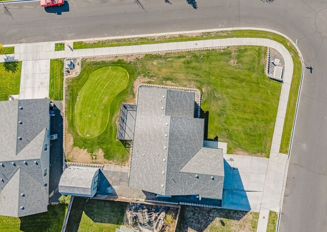 Building Photo - 1409 W Electra St