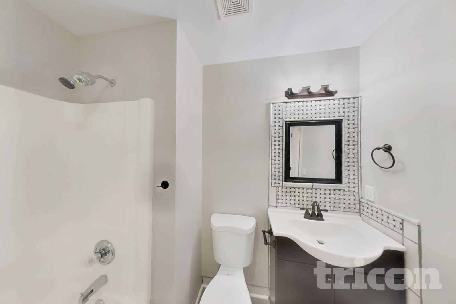 Building Photo - 6009 Plateau Ct