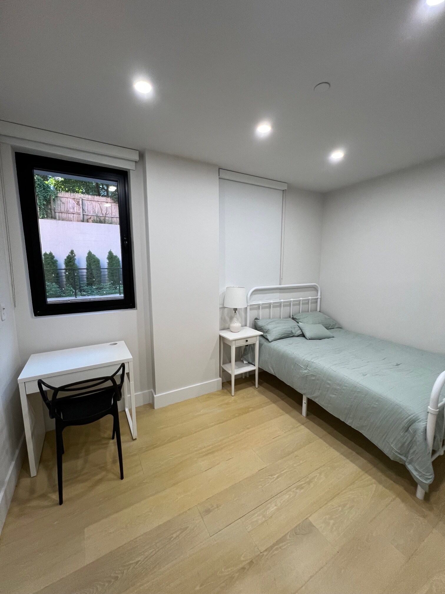 Building Photo - 244 Water St