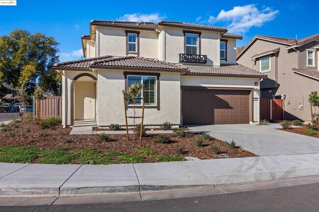 Building Photo - 3012 Vasquez Ct
