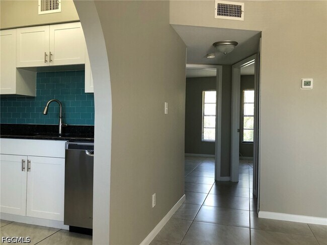 Building Photo - 4781 Orange Grove Blvd