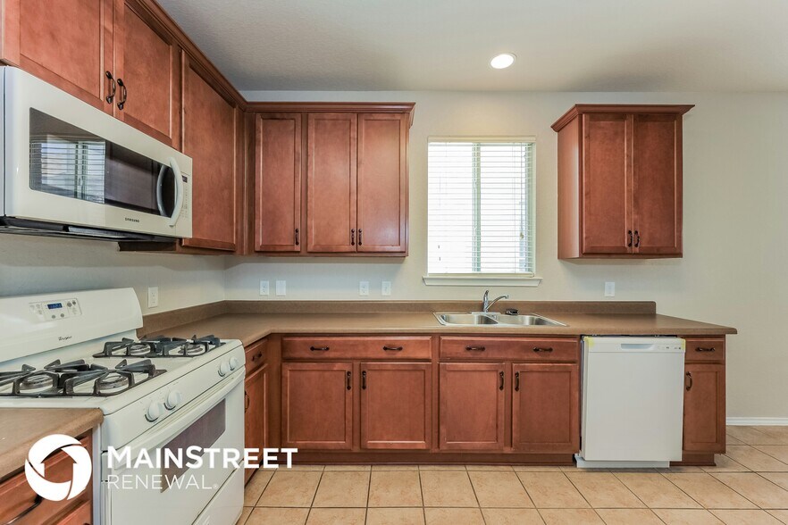 Building Photo - 12534 Crockett Way