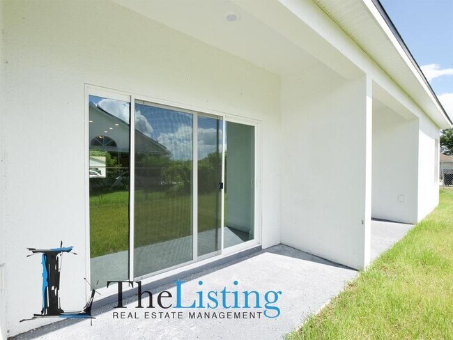 Building Photo - 406 ALBATROSS Ct