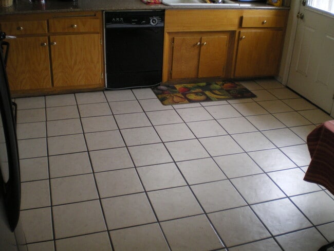 kitchen area - 25223 Western Ave