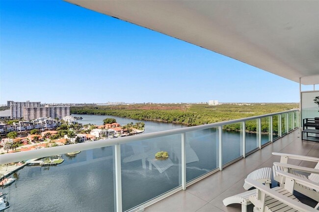 Building Photo - 400 Sunny Isles Blvd