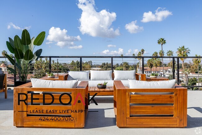 Building Photo - 14526 Kittridge St