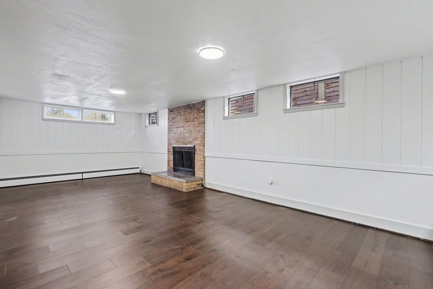 Building Photo - 2215 N Wahsatch Ave