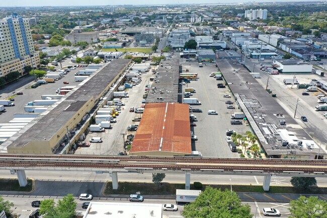 Primary Photo - Miami Produce Center-Multi-Family