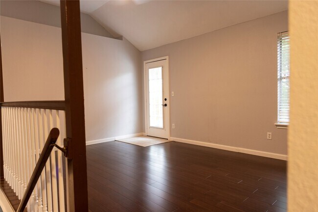 Building Photo - 22843 Powell House Ln